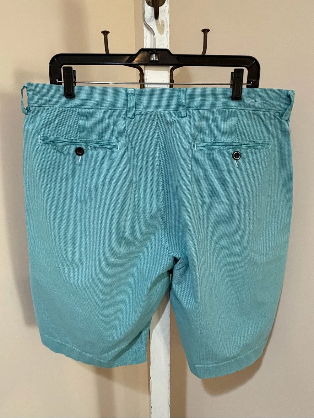 MENS JCREW CLUB SHORTS FLAT FRONT IN  SIZE 36” WAIST 11” LENGTH